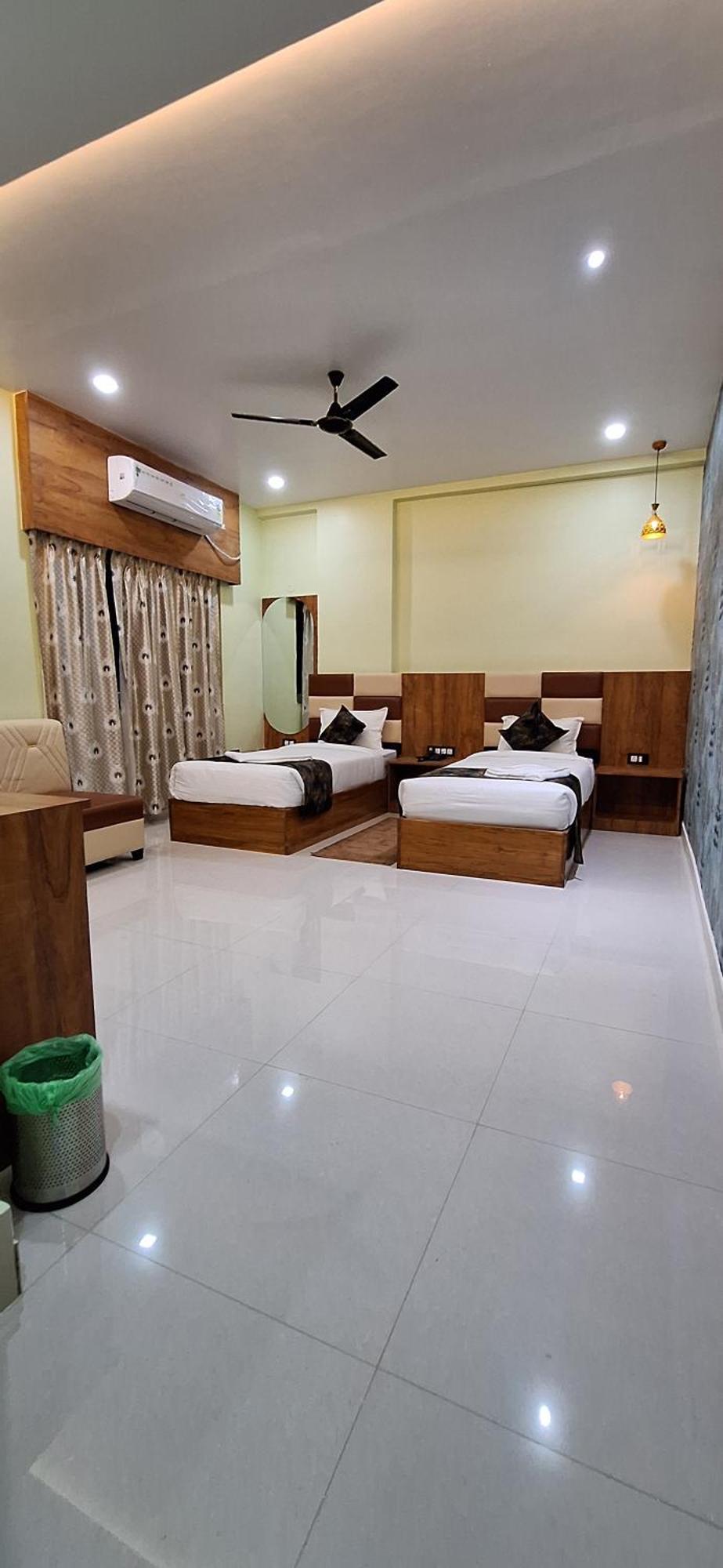 New Sun International & Banquet Hall Jamshedpur Dış mekan fotoğraf
